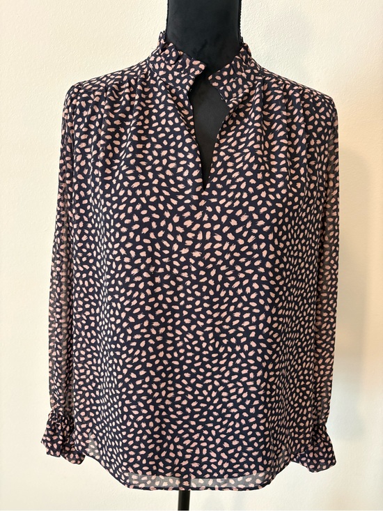 Ann Taylor Tops - Ann Taylor Navy and Blush Pink Printed V-Neck Long Sleeve Blouse